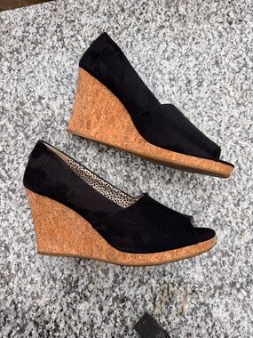 Toms Women's Black Peep-Toe Cork Wedge Heels